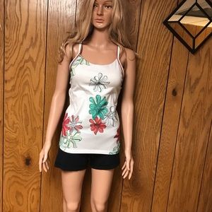 Lululemon" Ujjayi floral Tank Top Size 8 Good Condition